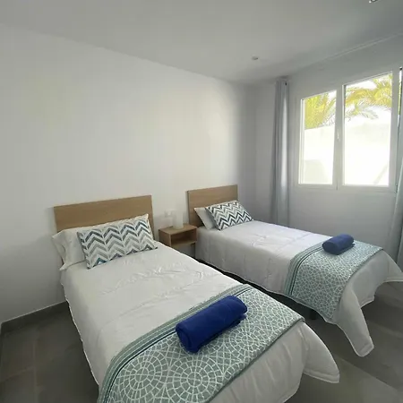 Dedal, Con Piscina Y Barbacoa Disfrutar